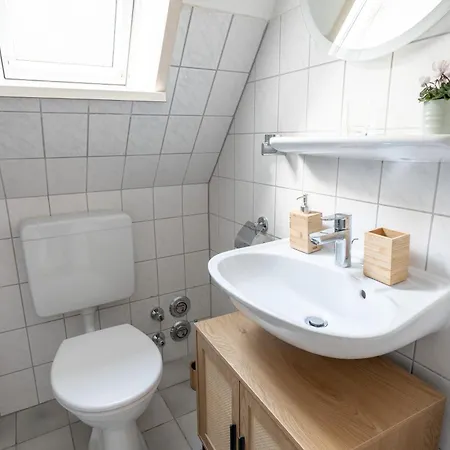 Kleines Studioapartment Direkt Am Marktplatz * ハイデ